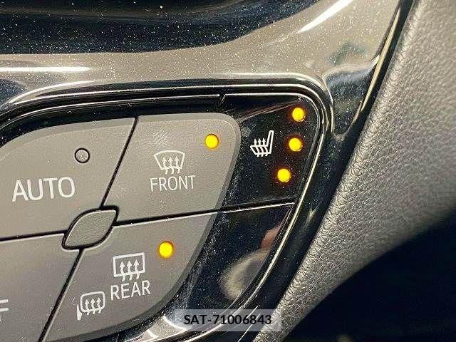 Toyota C-HR 2018-07 7499885-7