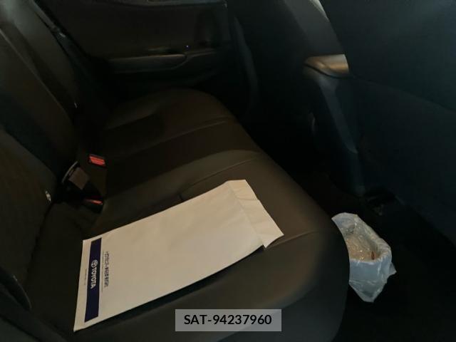 Toyota C-HR 2018-08 7499894-9