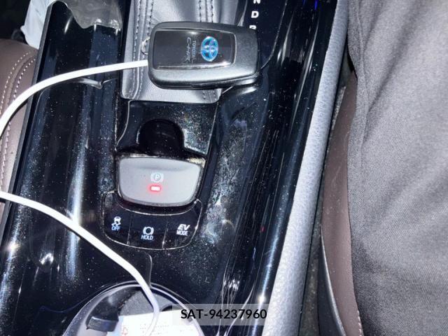 Toyota C-HR 2018-08 7499894-16