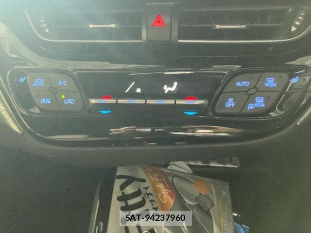Toyota C-HR 2018-08 7499894-17
