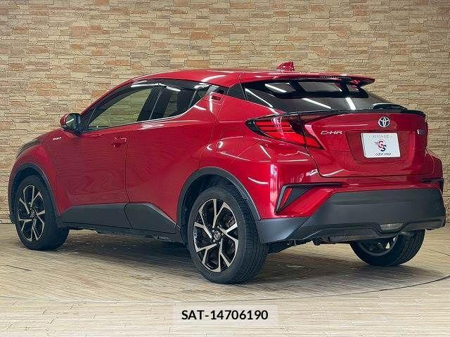 Toyota C-HR 2020-07 7499880-15