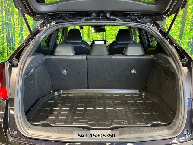 Toyota C-HR 2021-10 7499881-9