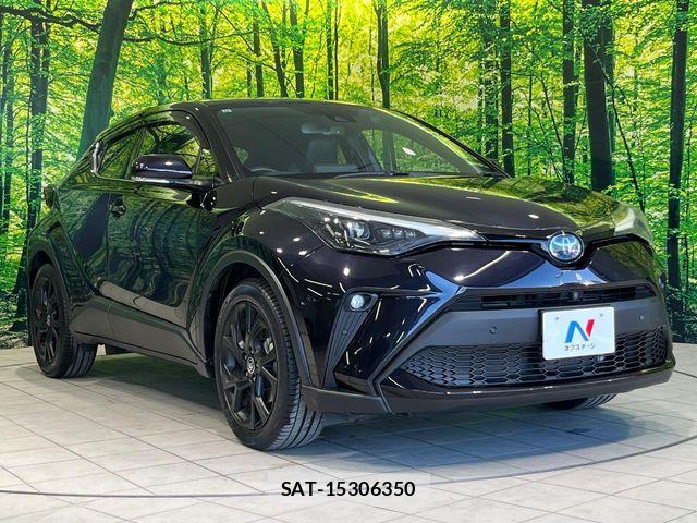 Toyota C-HR 2021-10 7499881-15