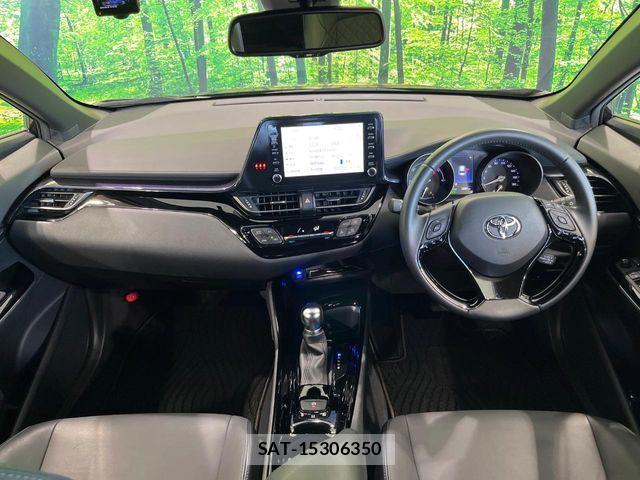Toyota C-HR 2021-10 7499881-1