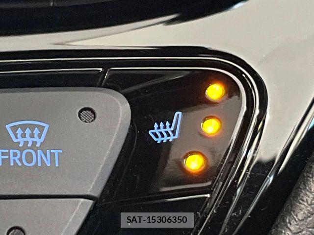 Toyota C-HR 2021-10 7499881-4