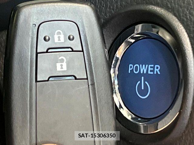 Toyota C-HR 2021-10 7499881-6
