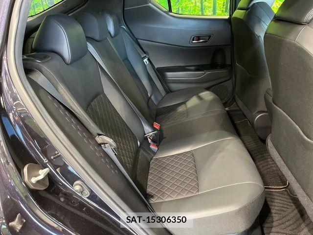 Toyota C-HR 2021-10 7499881-8