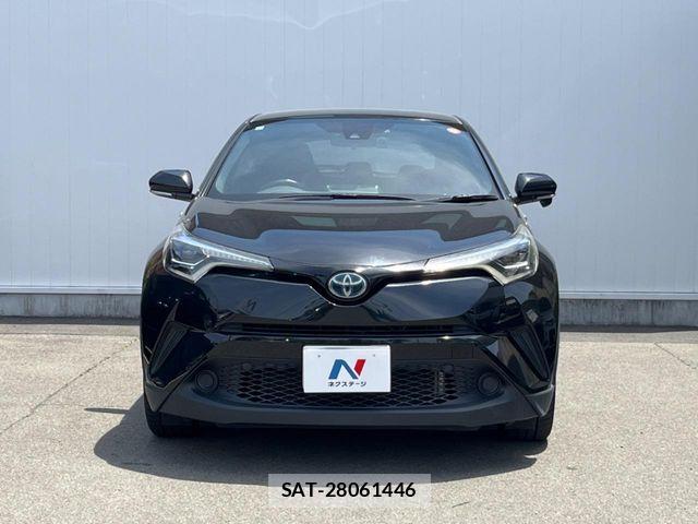 Toyota C-HR 2018-10 7508341-13