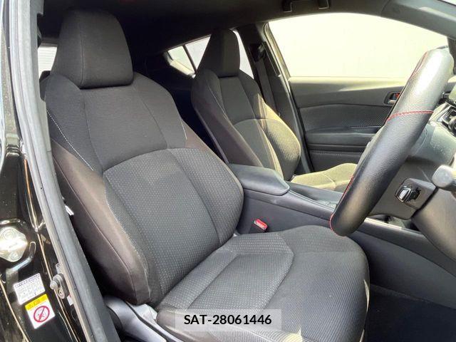 Toyota C-HR 2018-10 7508341-7