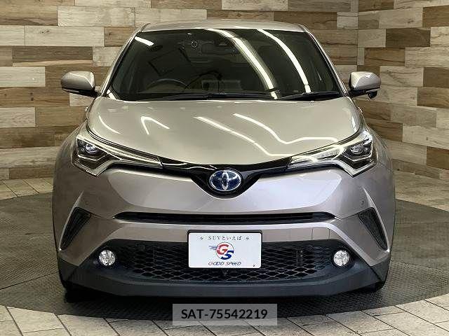 Toyota C-HR 2018-05 7499884-2