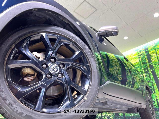 Toyota C-HR 2019-07 7561937-12