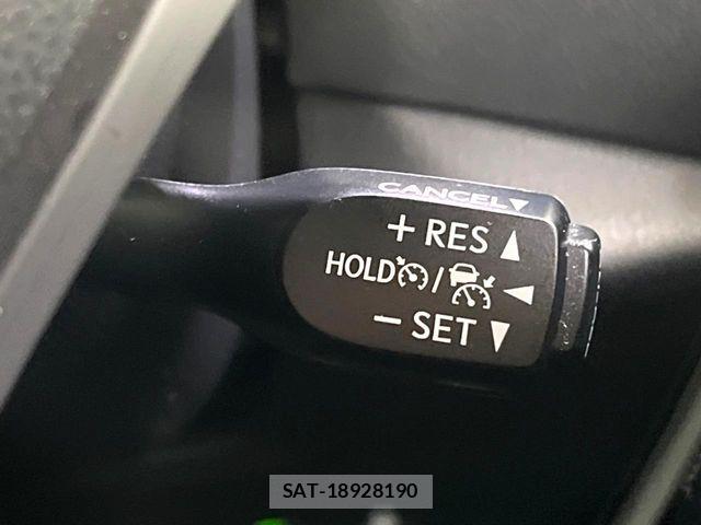 Toyota C-HR 2019-07 7561937-4