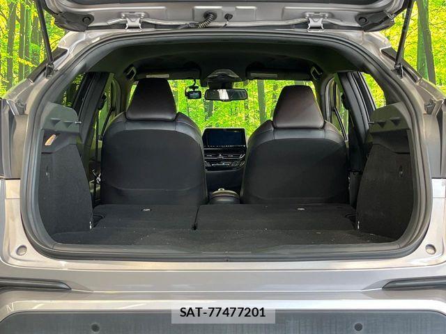 Toyota C-HR 2017-05 7561939-10