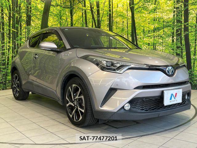 Toyota C-HR 2017-05 7561939-15