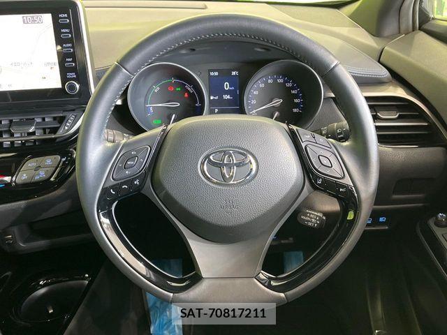 Toyota C-HR 2020-10 7561936-10