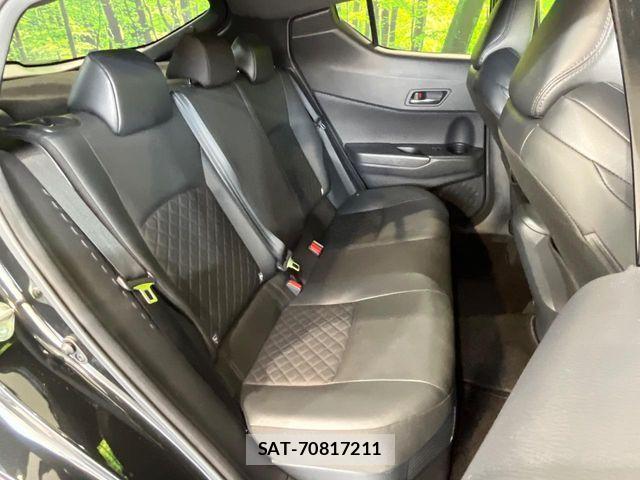 Toyota C-HR 2020-10 7561936-8