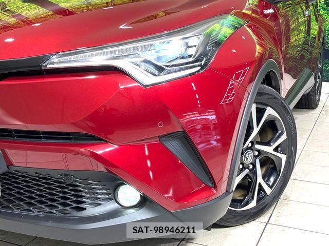 Toyota C-HR 2017-11 7561938-11