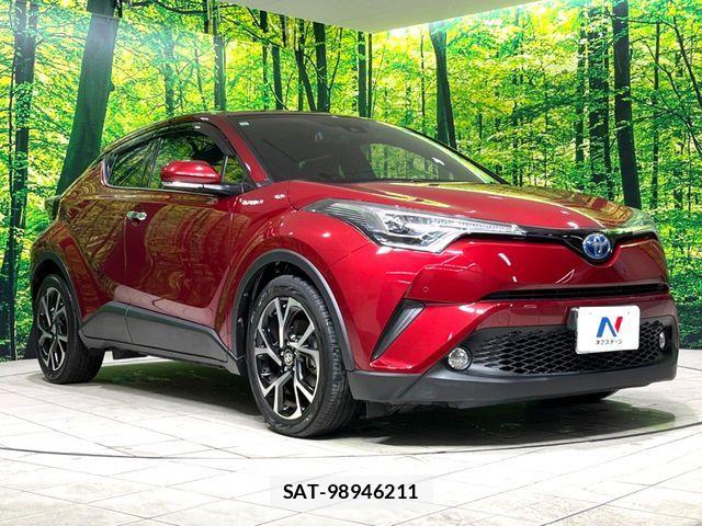 Toyota C-HR 2017-11 7561938-15