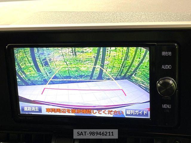 Toyota C-HR 2017-11 7561938-3