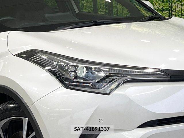 Toyota C-HR 2017-03 7615480-11