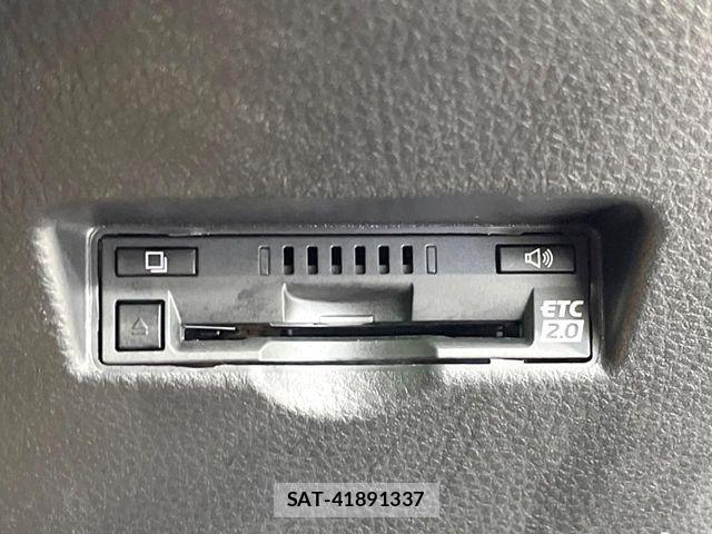 Toyota C-HR 2017-03 7615480-6