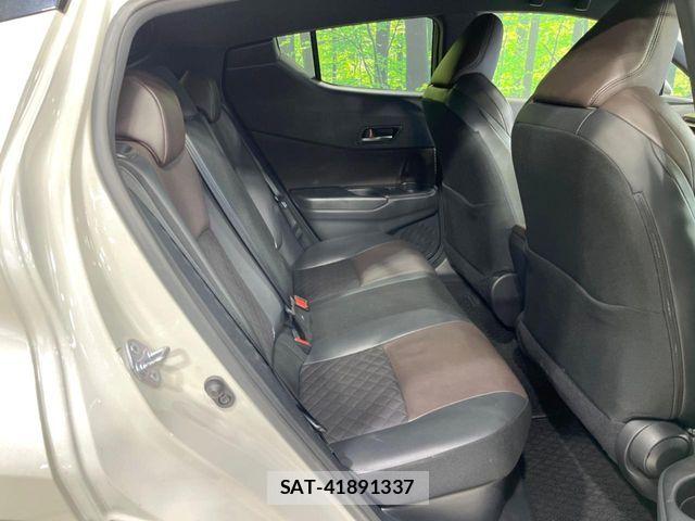 Toyota C-HR 2017-03 7615480-8