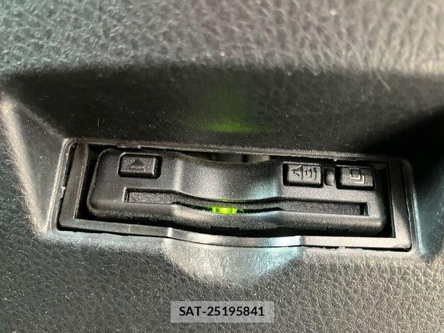 Toyota C-HR 2018-07 7615482-15