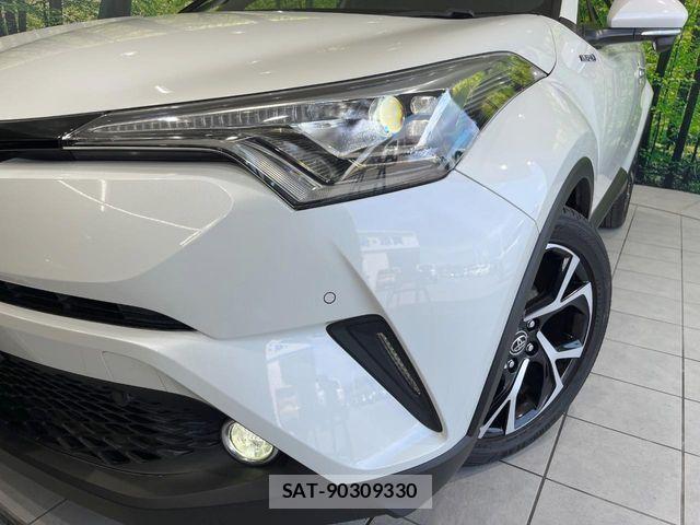 Toyota C-HR 2017-09 7615484-11