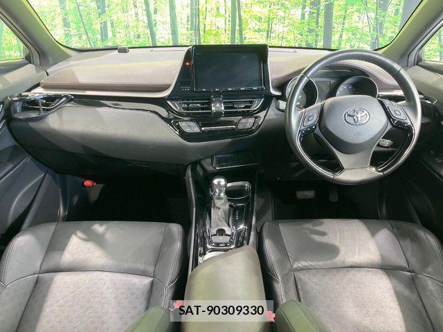 Toyota C-HR 2017-09 7615484-1