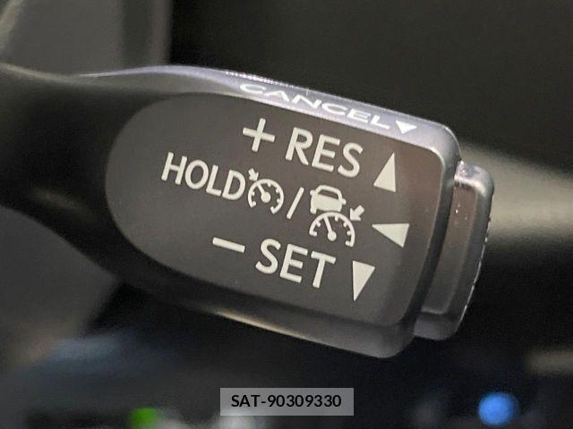 Toyota C-HR 2017-09 7615484-5