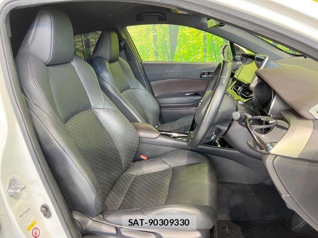 Toyota C-HR 2017-09 7615484-8