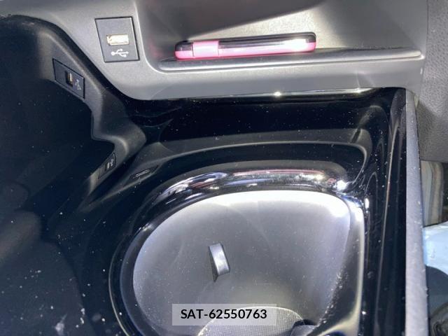 Toyota C-HR 2020-05 7615486-3