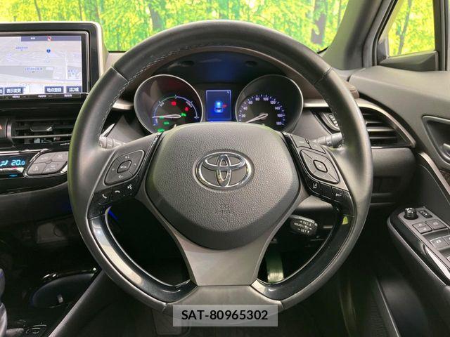 Toyota C-HR 2017-09 7615483-10