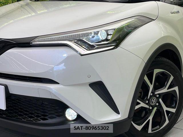 Toyota C-HR 2017-09 7615483-11