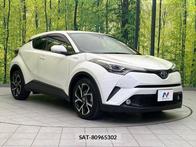 Toyota C-HR 2017-09 7615483-15