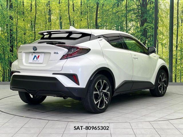 Toyota C-HR 2017-09 7615483-16