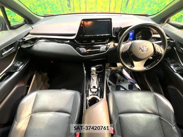Toyota C-HR 2017-06 7615492-1