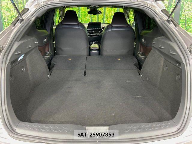 Toyota C-HR 2017-04 7615481-9