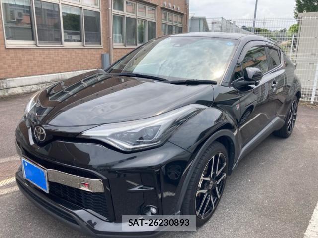 Toyota C-HR 2021-03 7615461-2