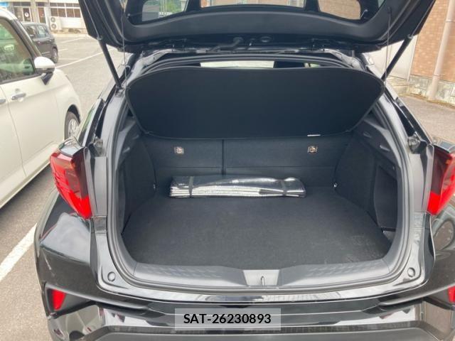 Toyota C-HR 2021-03 7615461-6