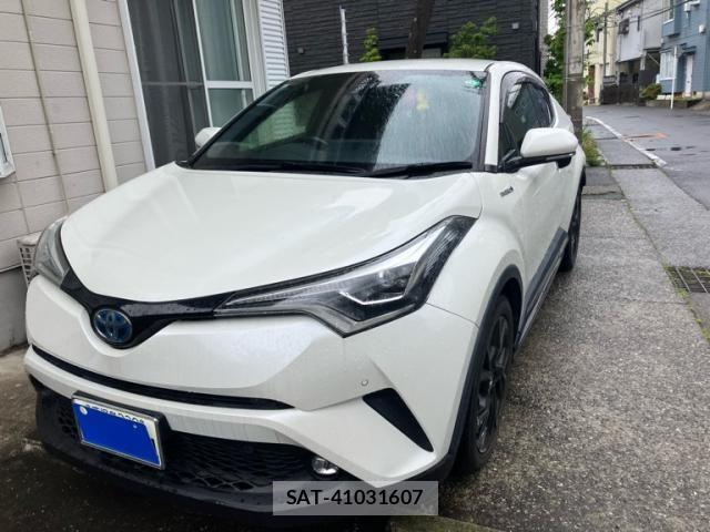 Toyota C-HR 2019-09 7615485-2