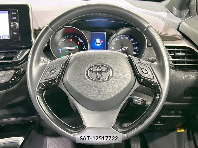 Toyota C-HR 2018-06 7615479-10