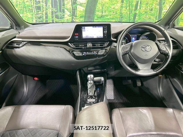 Toyota C-HR 2018-06 7615479-1