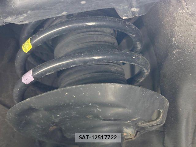 Toyota C-HR 2018-06 7615479-19