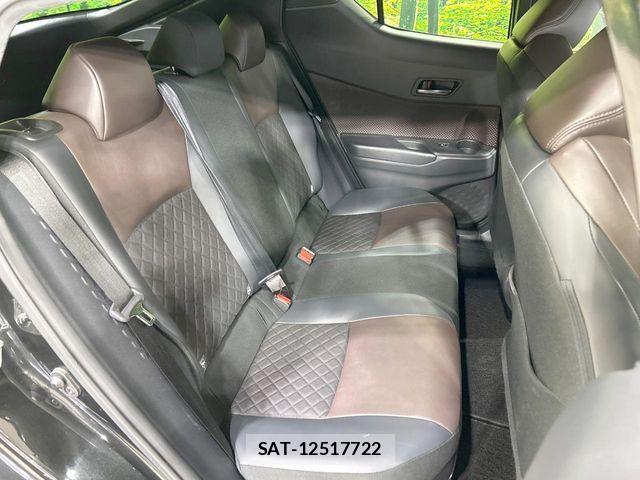 Toyota C-HR 2018-06 7615479-8