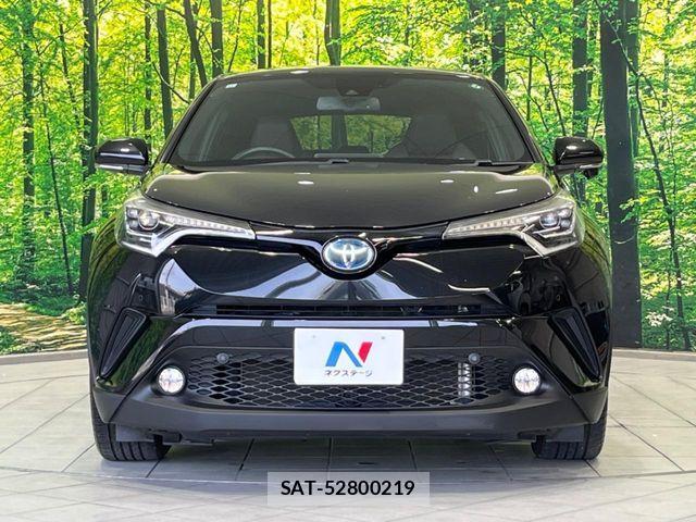 Toyota C-HR 2017-12 7615488-13