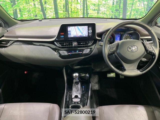 Toyota C-HR 2017-12 7615488-1