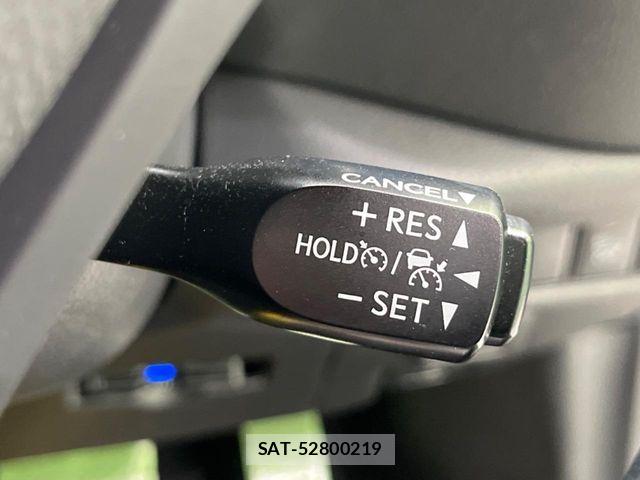 Toyota C-HR 2017-12 7615488-5