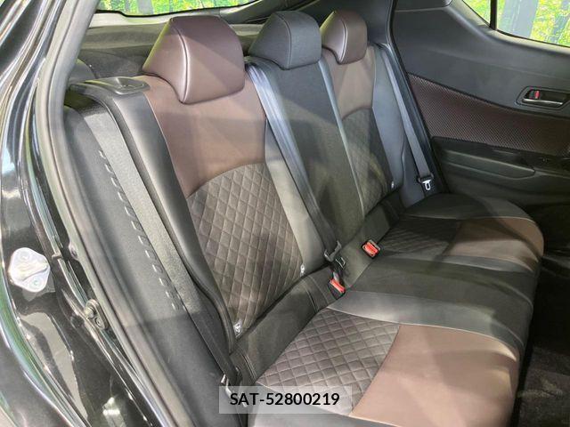 Toyota C-HR 2017-12 7615488-8