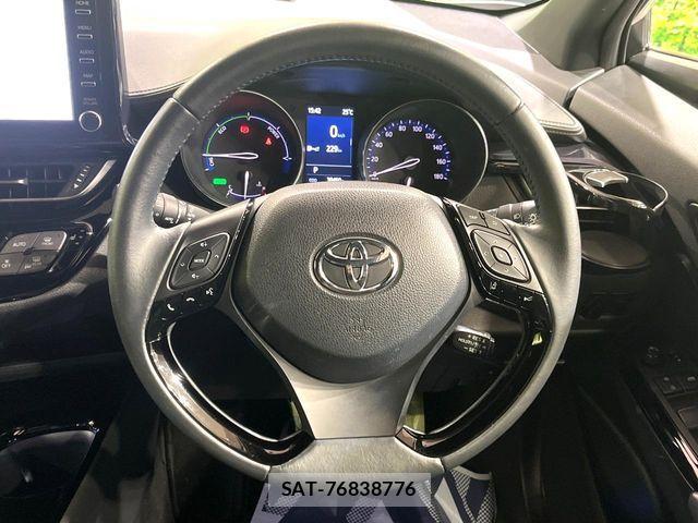 Toyota C-HR 2021-08 7615458-10